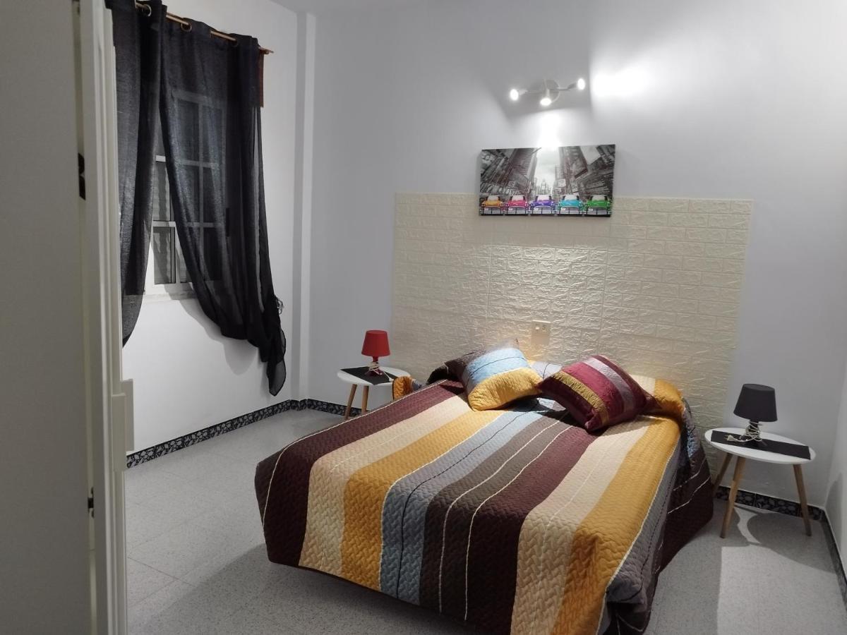 Apartamentos Blanco Y Negro А Гуарда Екстериор снимка