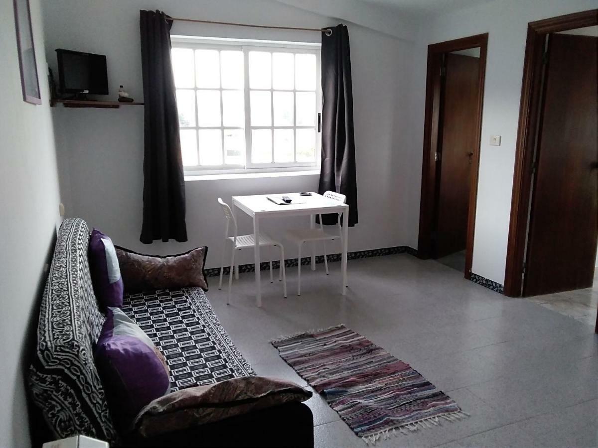 Apartamentos Blanco Y Negro А Гуарда Екстериор снимка